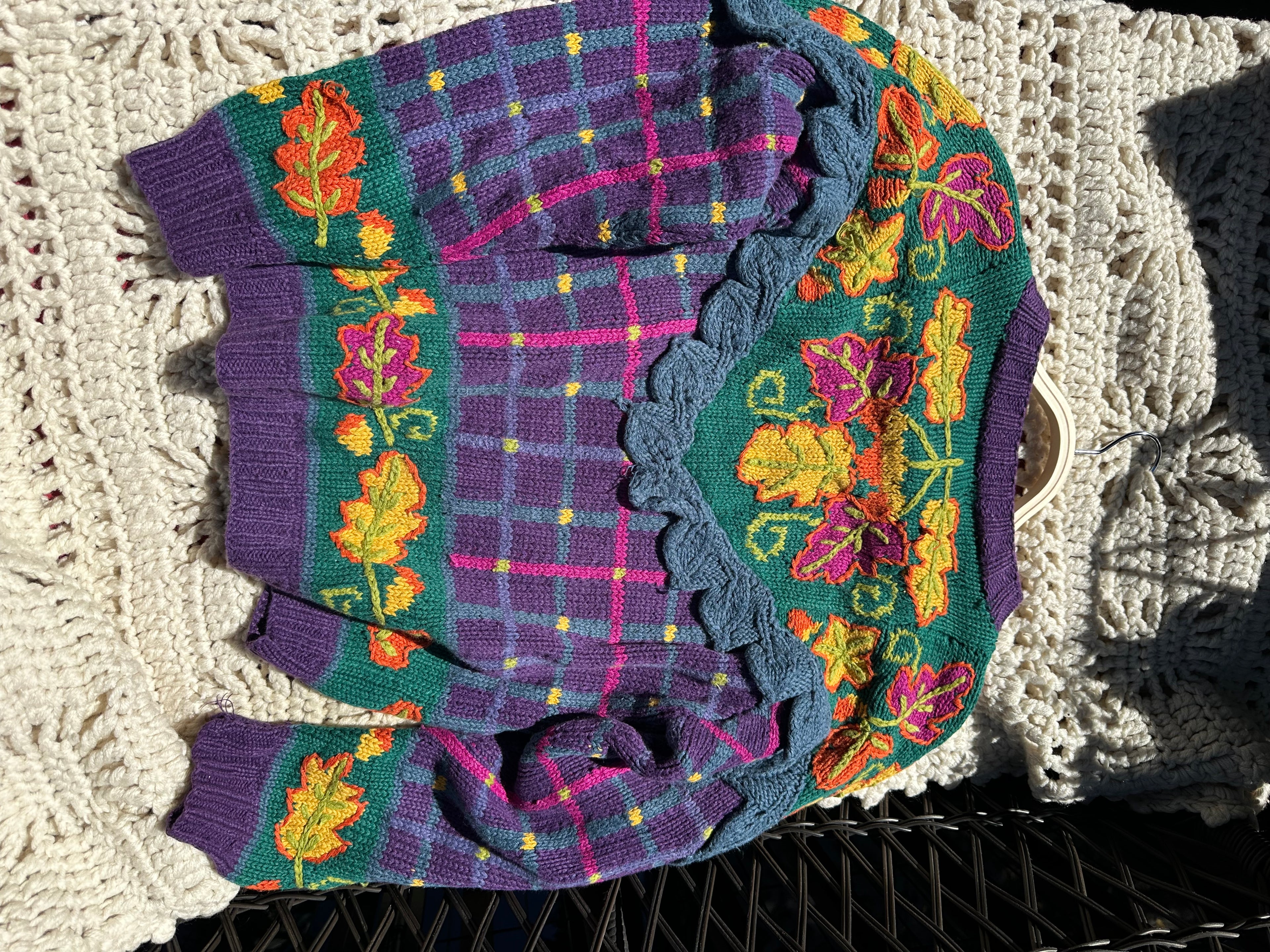 Vintage Jennifer Reed Hand knit Sweater (M)