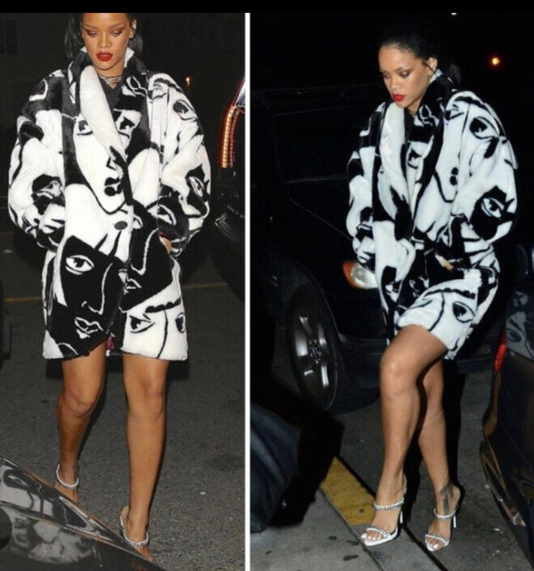 Vintage 1980's Pre-owned Regal Collection Picasso Inspired Faux Fur Coat (Med)