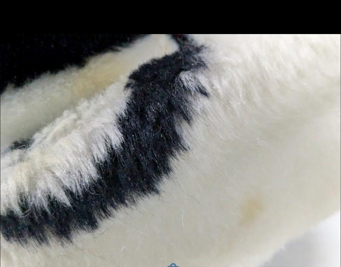 Vintage 1980's Pre-owned Regal Collection Picasso Inspired Faux Fur Coat (Med)