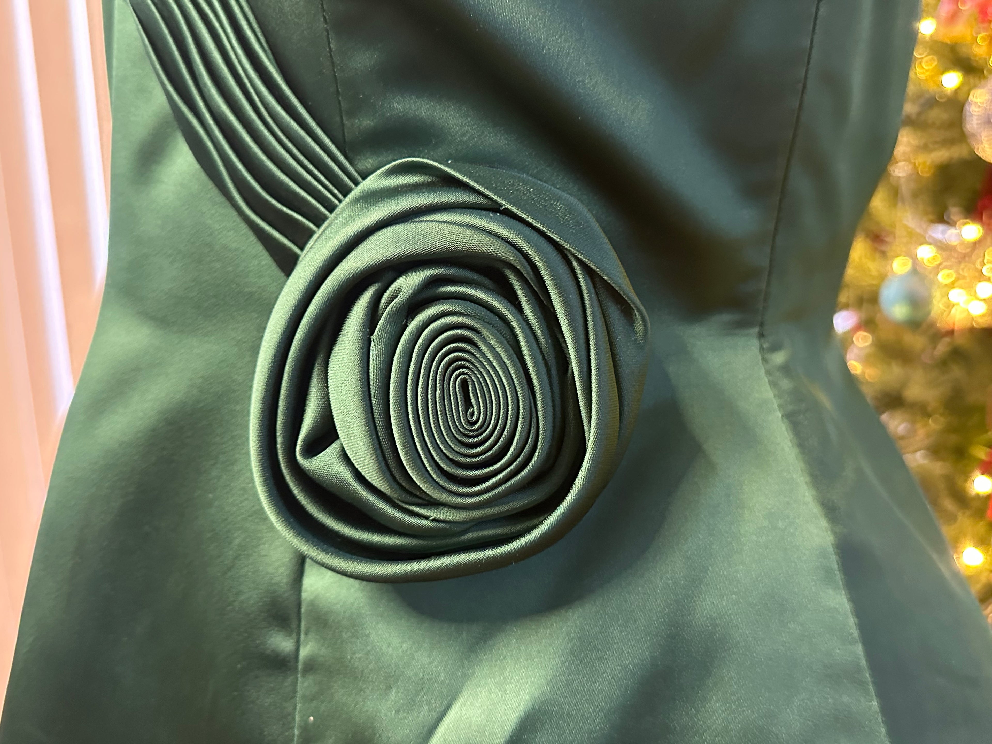 Vintage 1980's Vicky Tiel Couture Green Satin Strapless Dress with Rosette