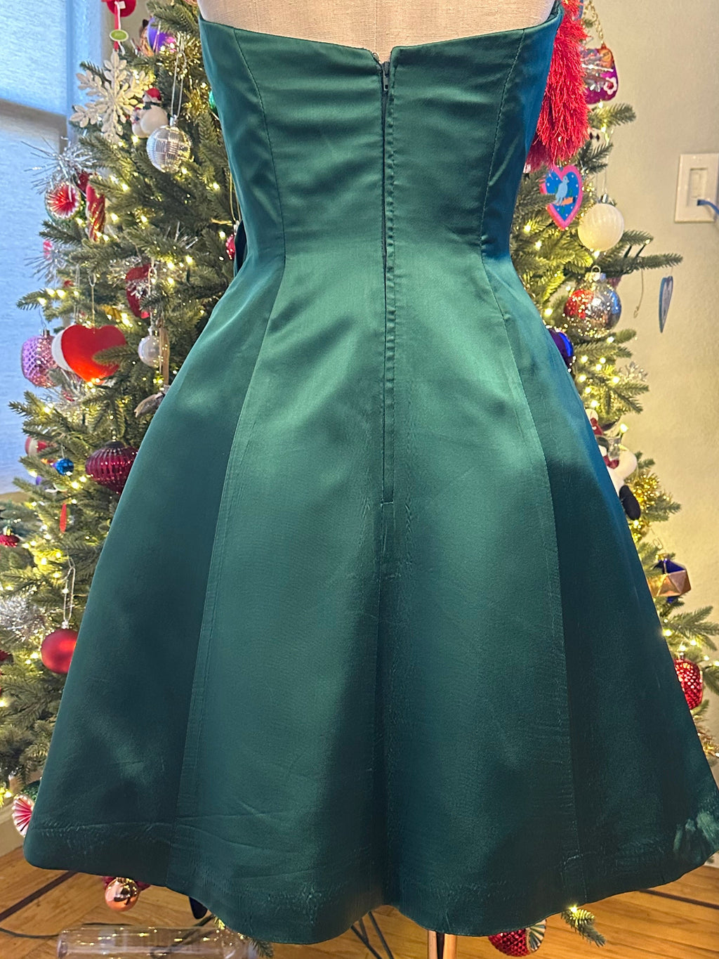 Vintage 1980's Vicky Tiel Couture Green Satin Strapless Dress with Rosette