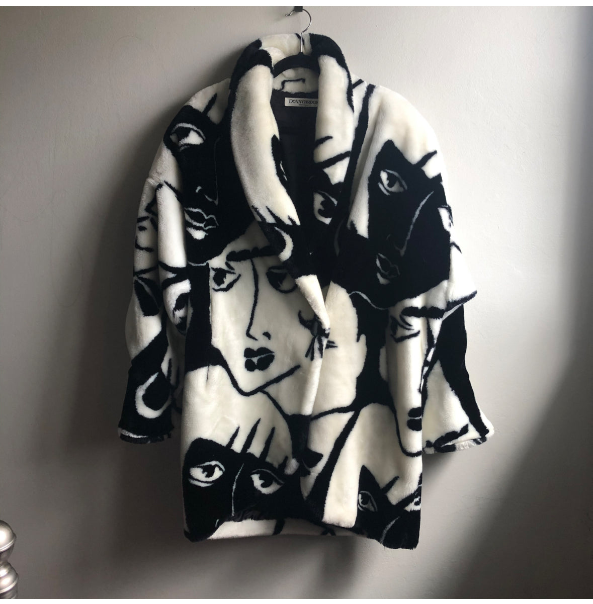 Vintage 1980's Pre-owned Regal Collection Picasso Inspired Faux Fur Coat (Med)